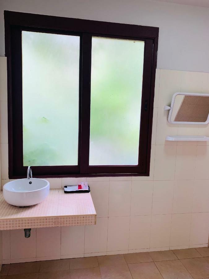 Nitchanan Villa Hinkong 외부 사진