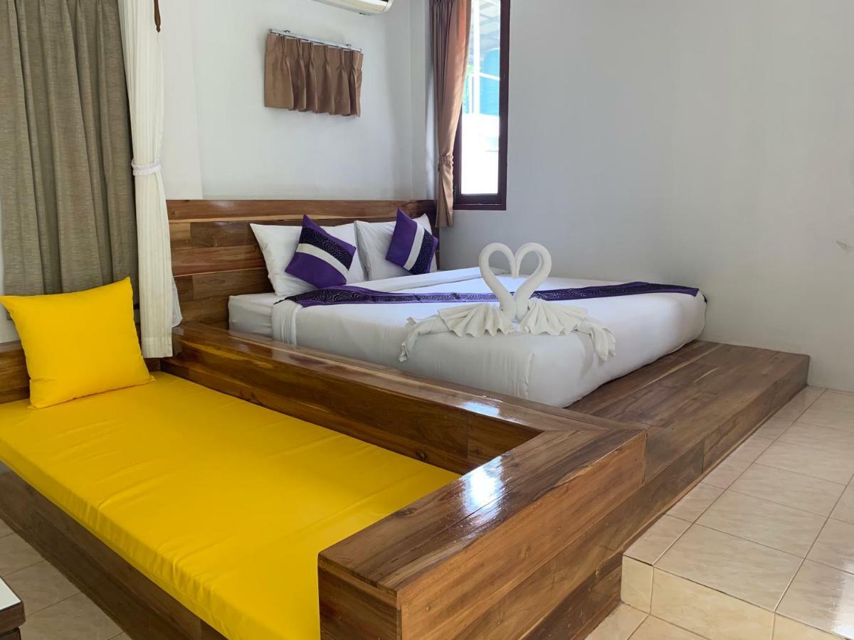 Nitchanan Villa Hinkong 외부 사진